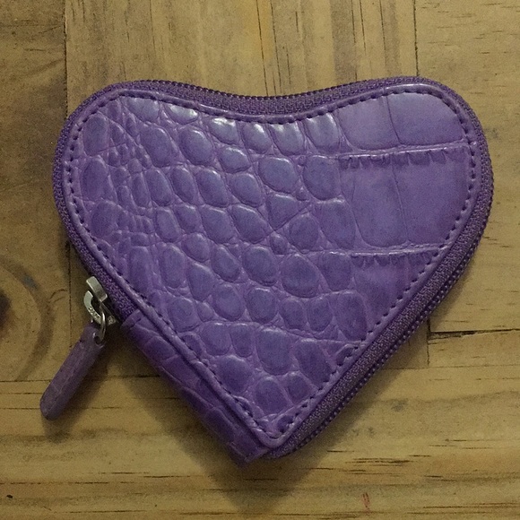 Danier Heart Coin Purse - Picture 1 of 5
